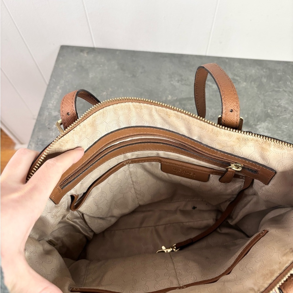 Michael Kors brown Saffiano leather Jet Set Top-Zip Tote bag - Picture 10 of 16